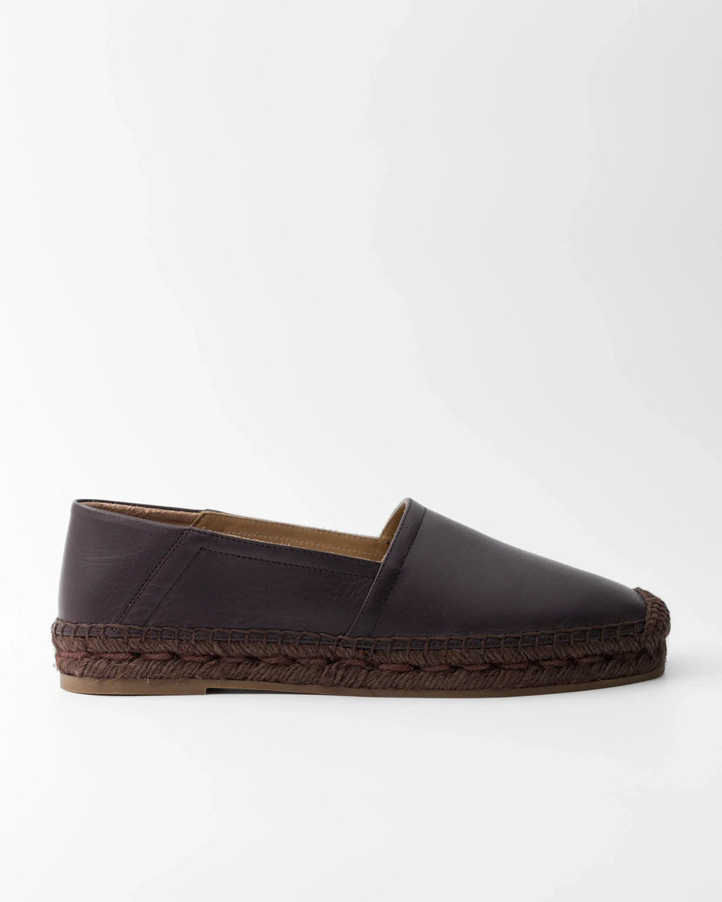 Scarpe da donna in pelle marrone con suola intrecciata, stile espadrille comode e casual
